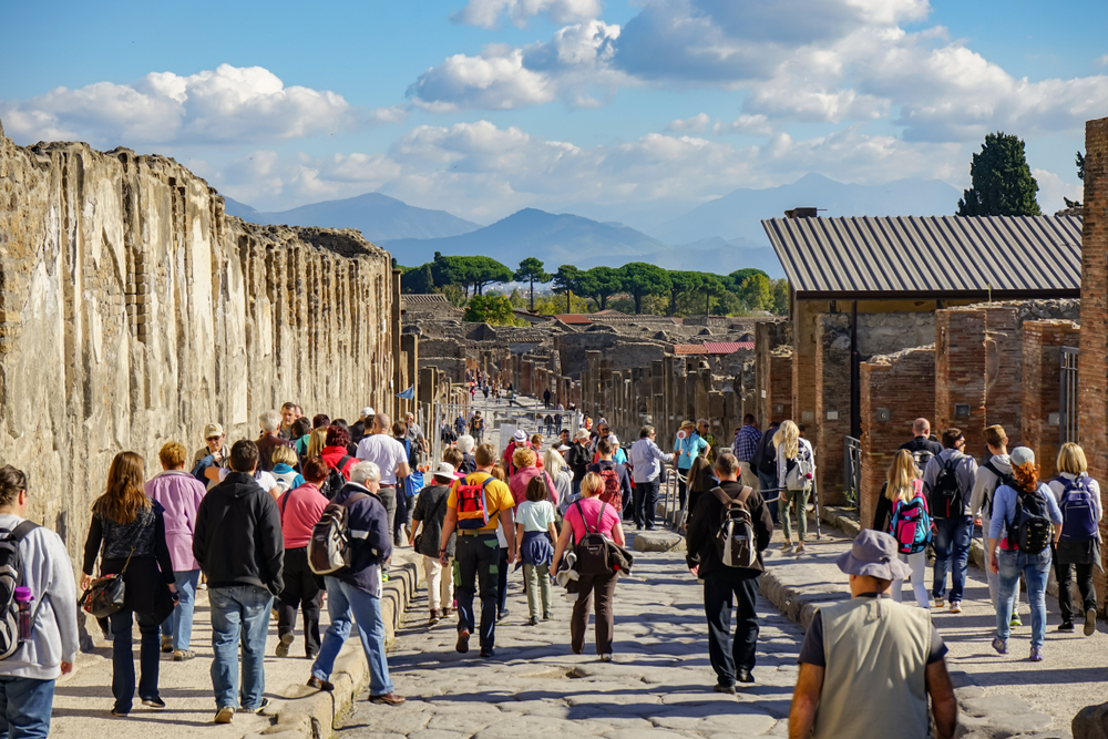 guided tour in pompeii