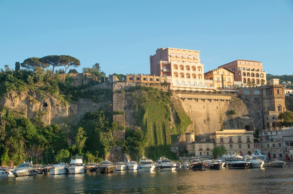 sorrento through the day