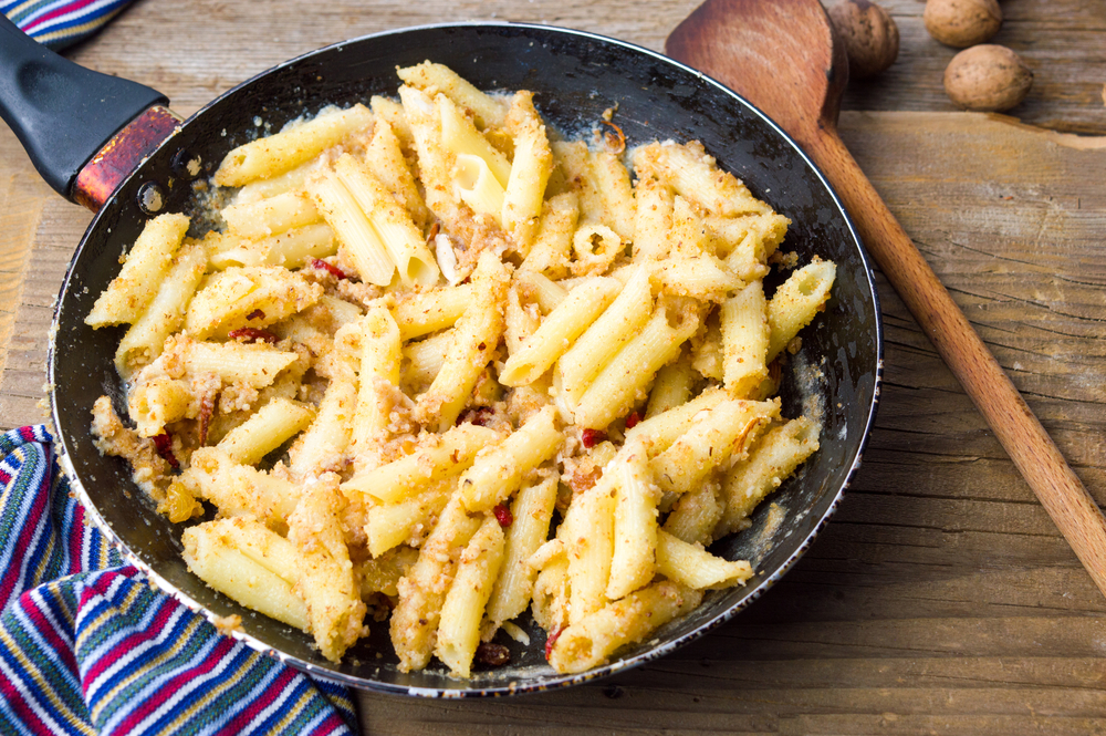 pasta with walnuts