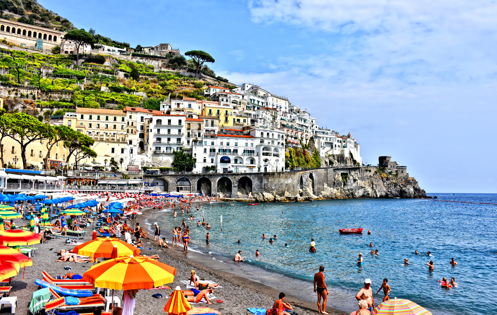 Where to Swim and Tan in the Amalfi Coast: The Ultimate Guide